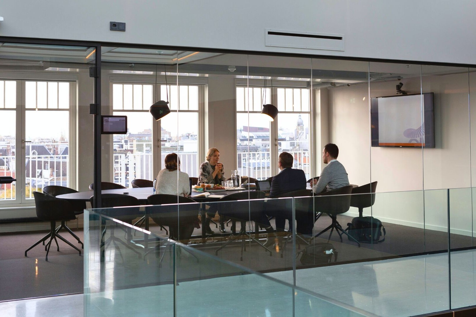 Keyvisual von Adform im Reseller-Bereich