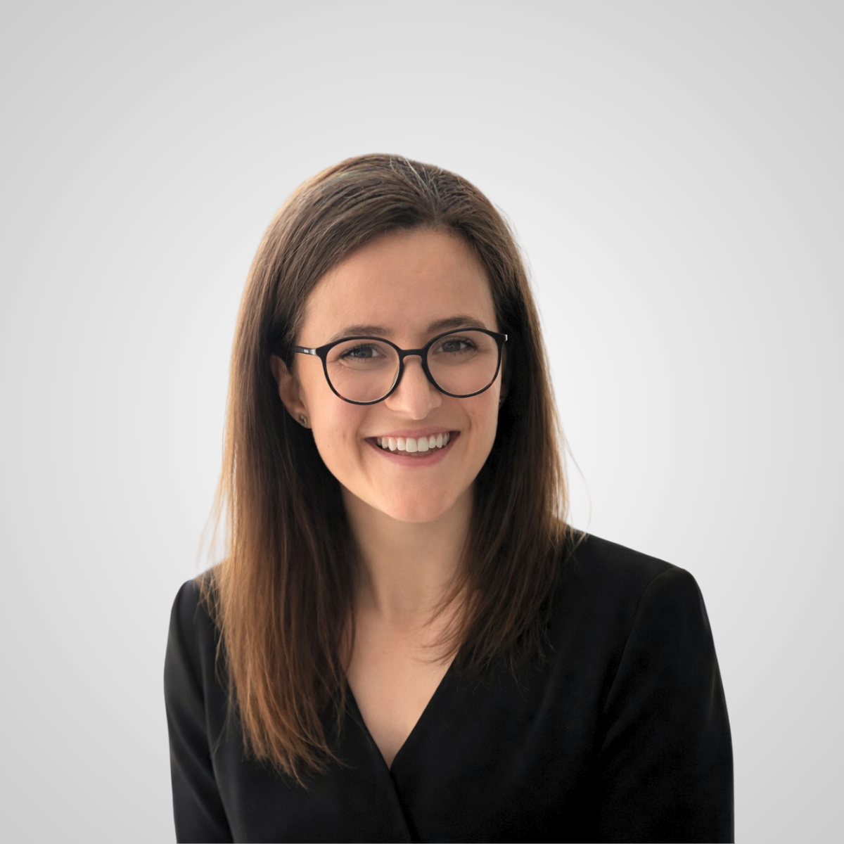 Portrait Picture of Isabel