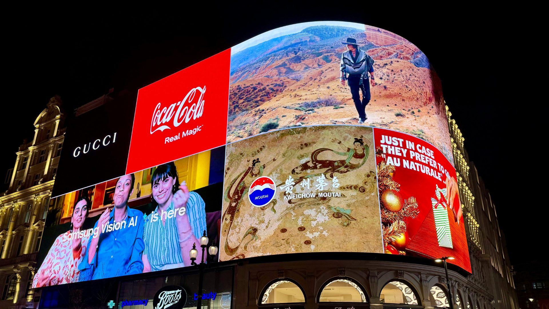 dooh-screen-big-city